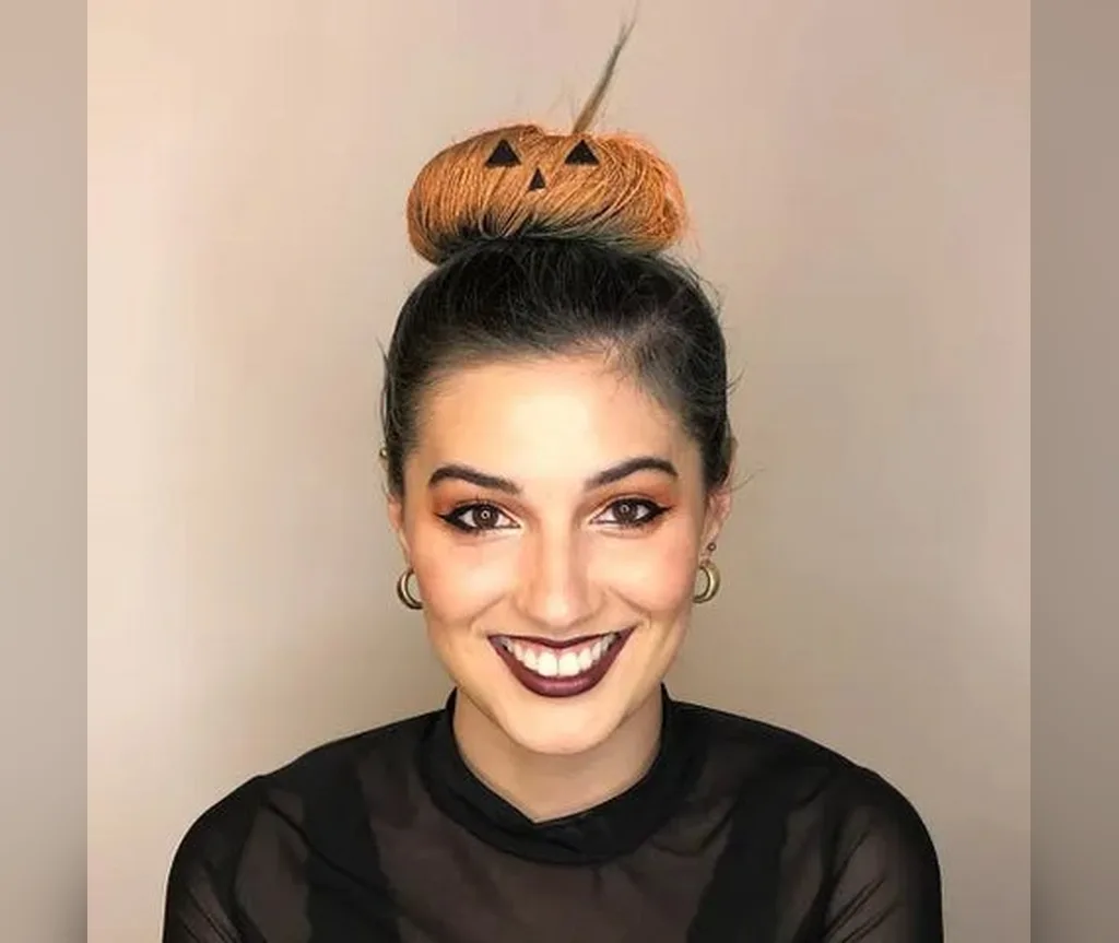Cute pumpkin bun styled like a tiny pumpkin, five-minute easy halloween hairstyle