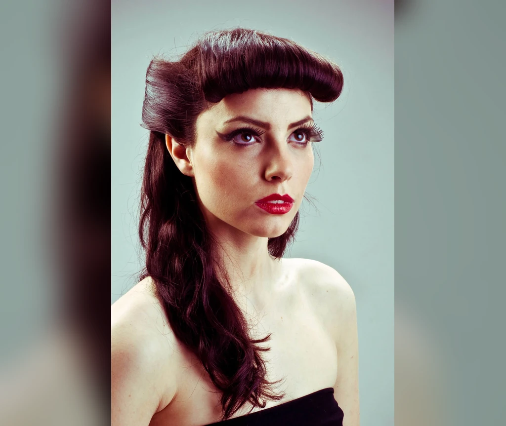Bumper bangs pin-up hairstyle