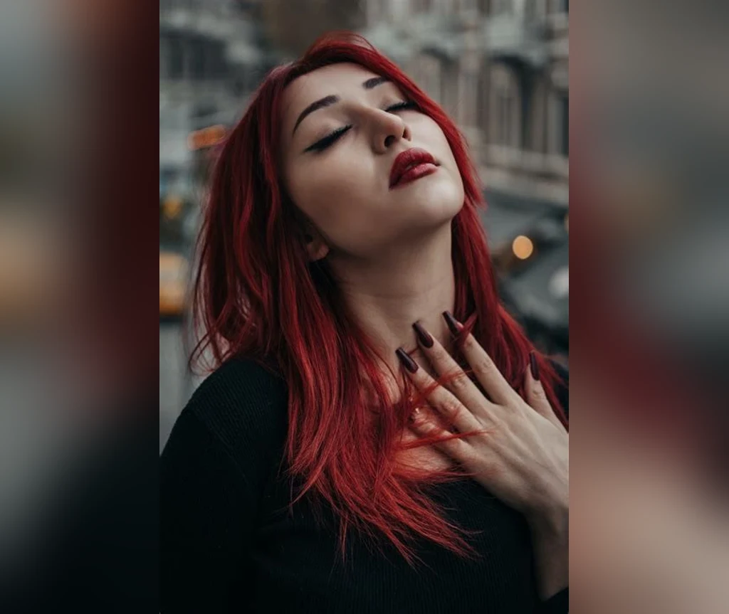 Crimson vampire hair with bold dark lips