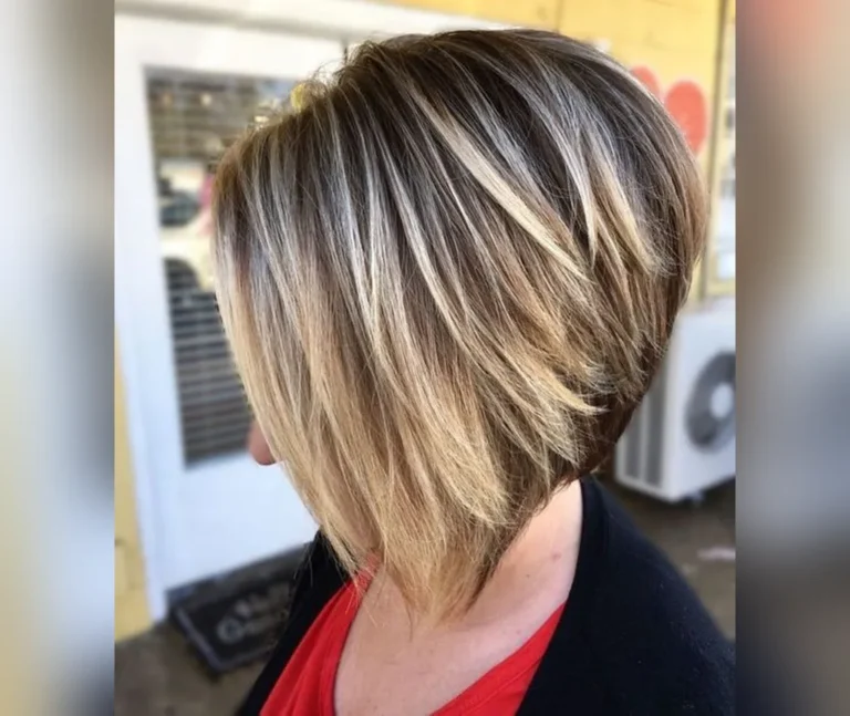 44 Gorgeous Layered Stacked Bob Haircuts Full Of Texture